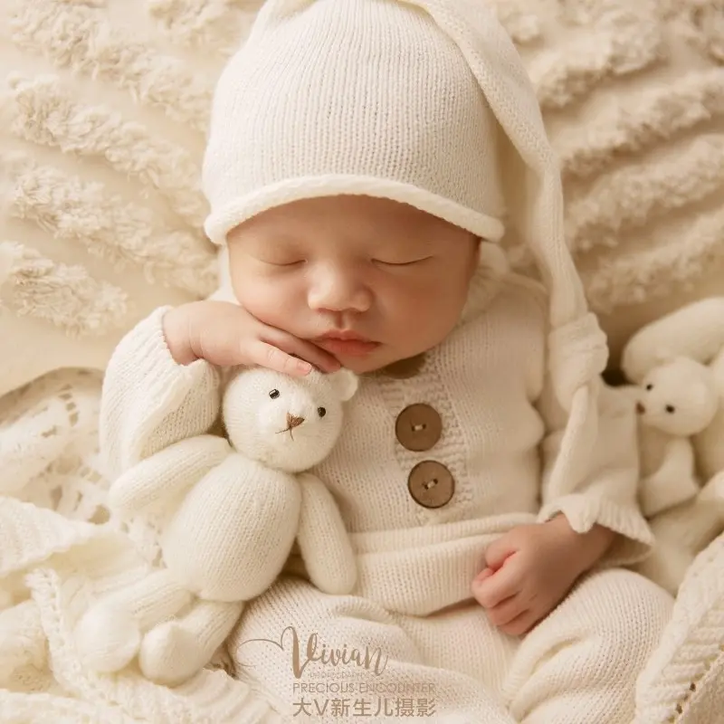 White Bear Theme Set - Newborn Photography Props - Image 4